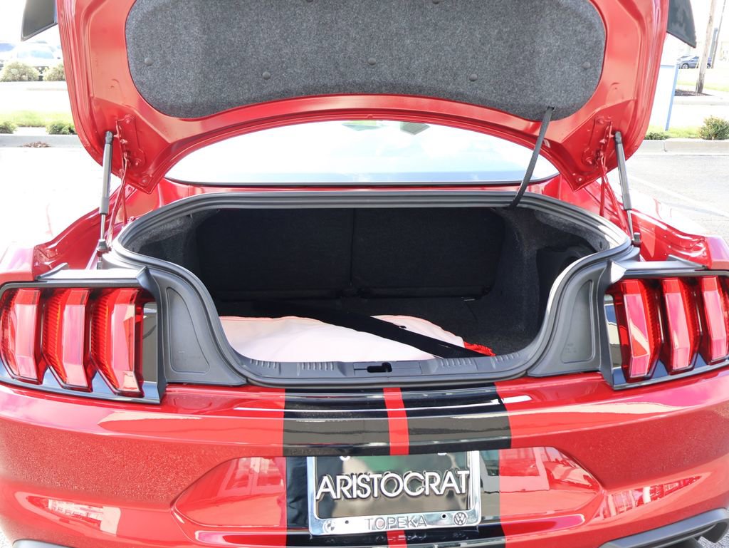 Used 2020 Ford Mustang Shelby GT500 w/ Technology Package image 21