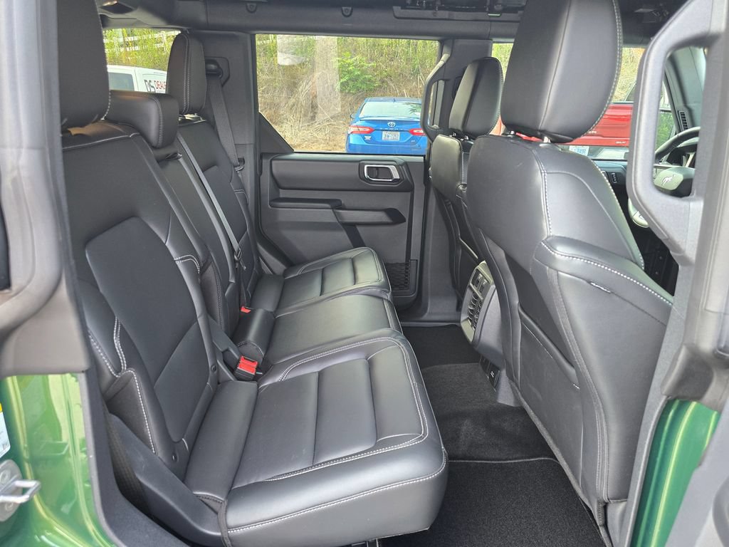 Used 2025 Ford Bronco Outer Banks AWD/4WD image 26