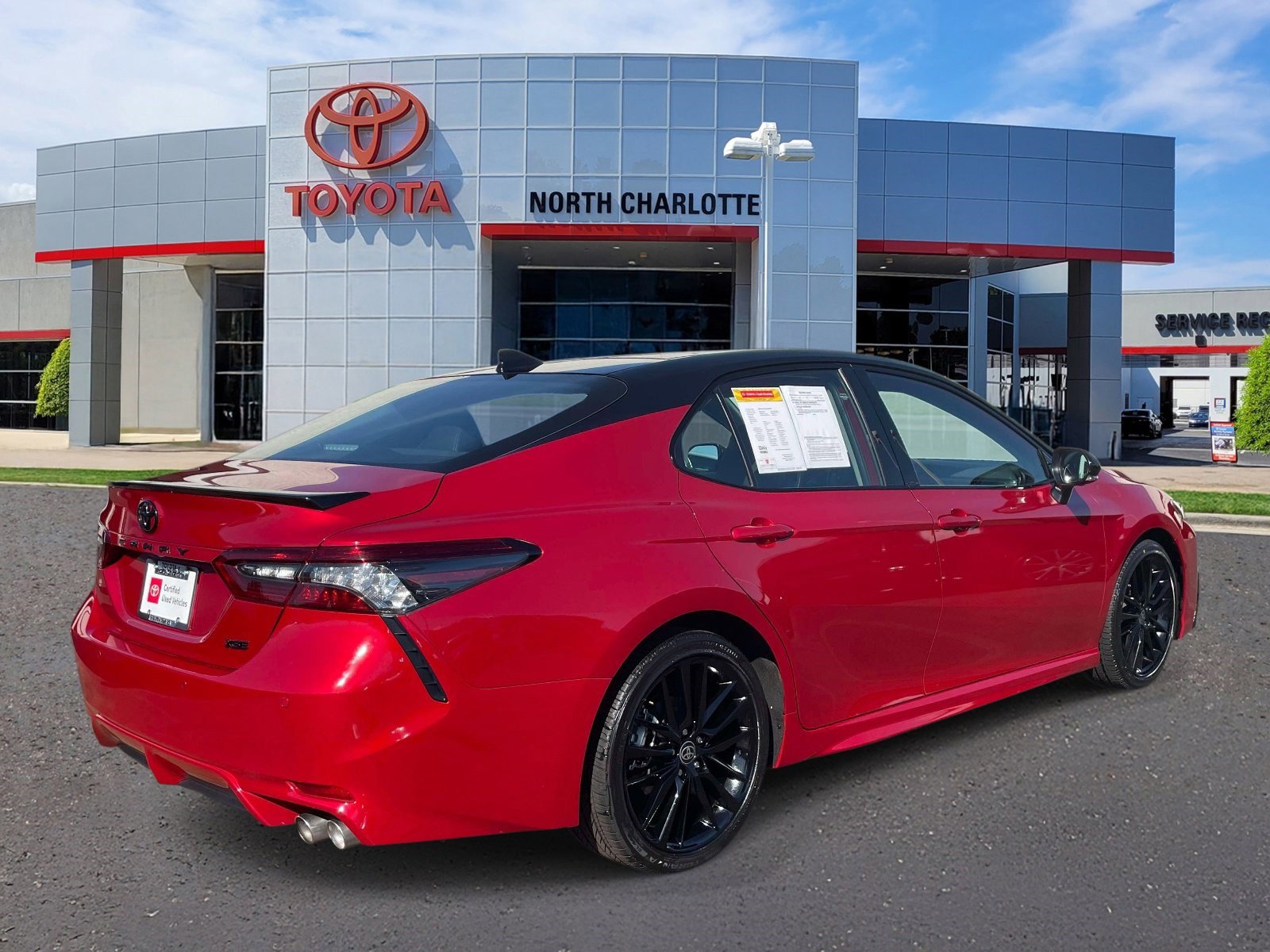 Used 2023 Toyota Camry XSE w/ Navigation Package FWD image 6