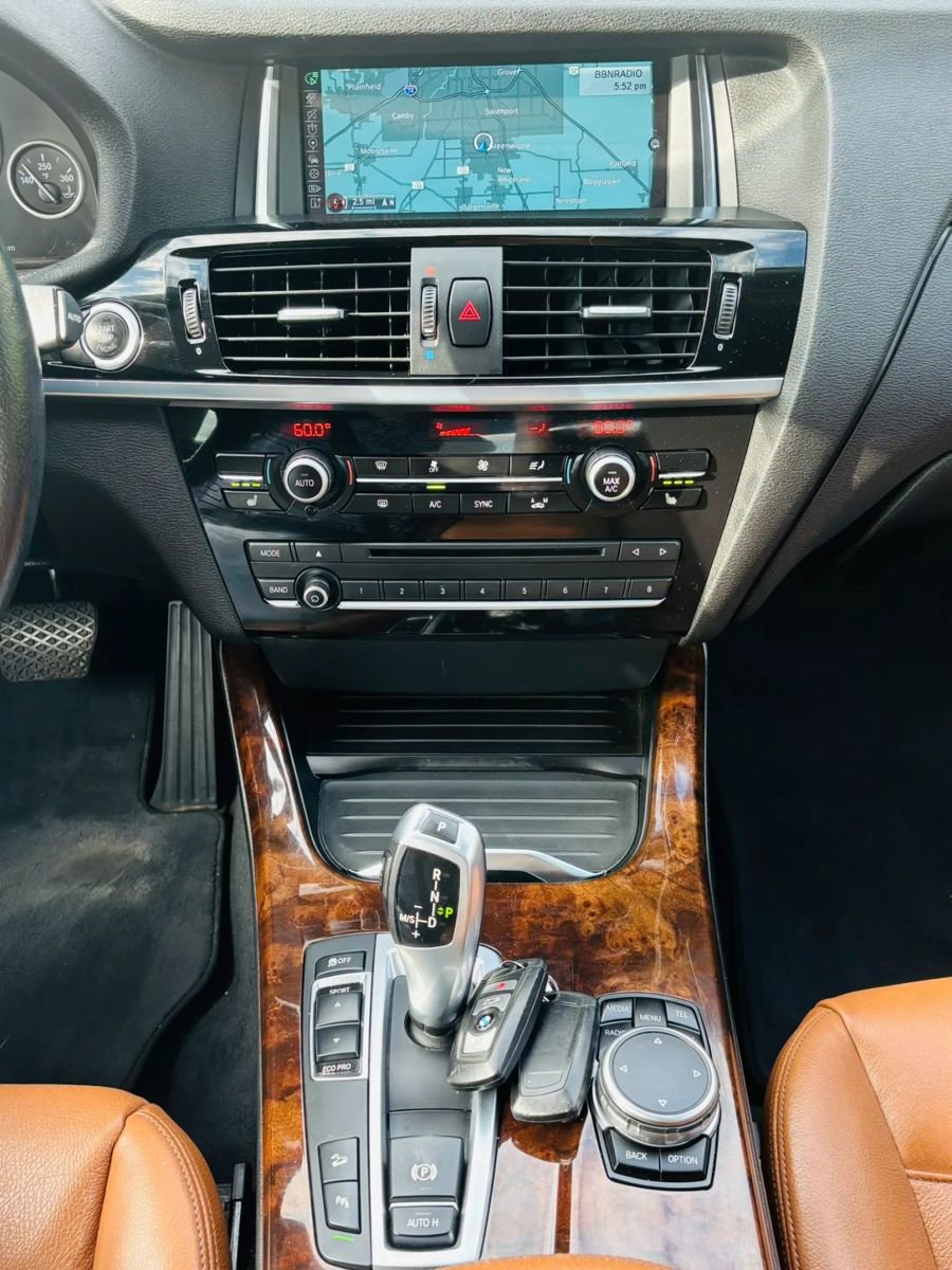 Used 2016 BMW X3 xDrive28i AWD/4WD image 18