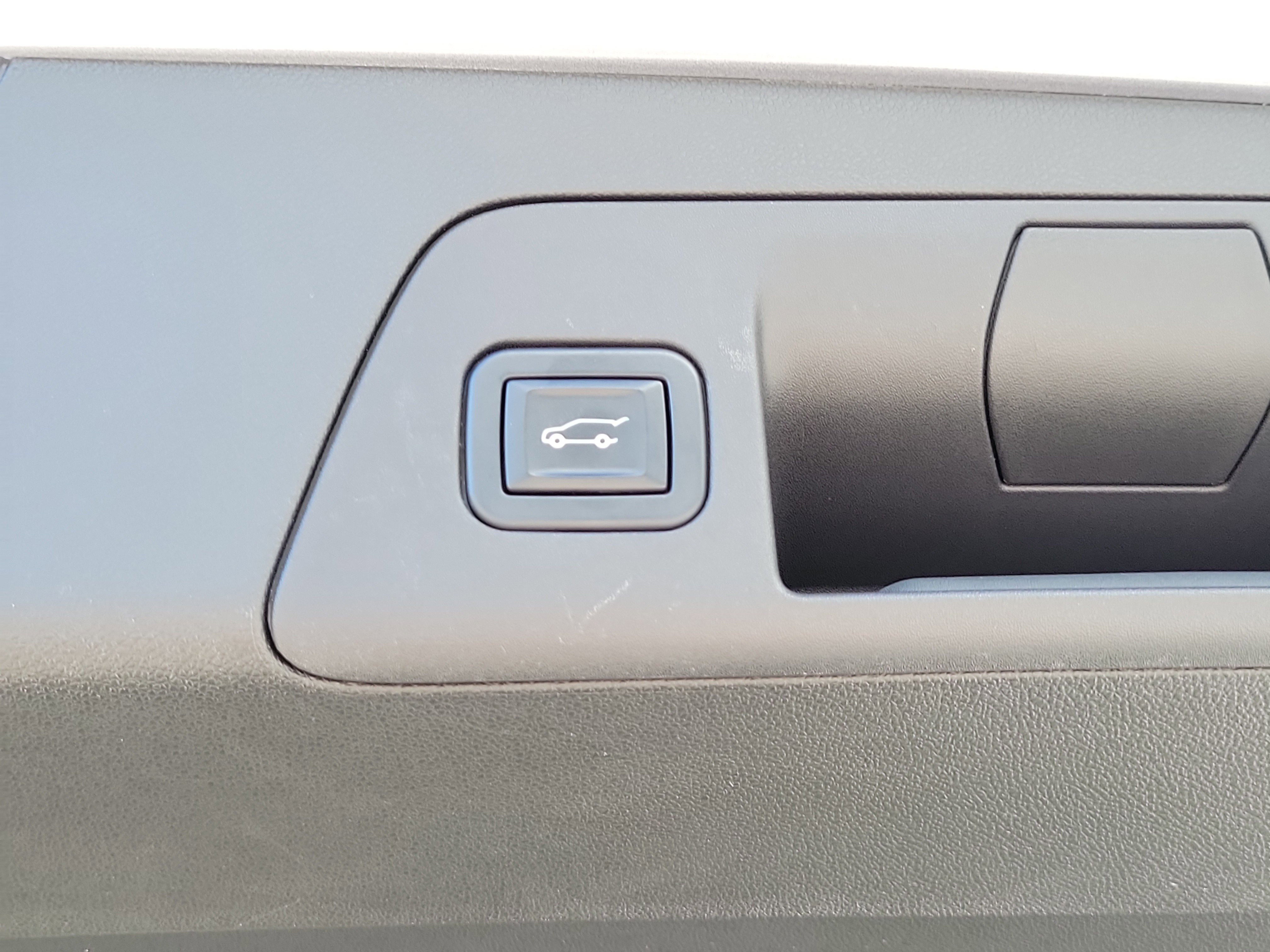 Used 2022 Buick Envision Preferred image 16