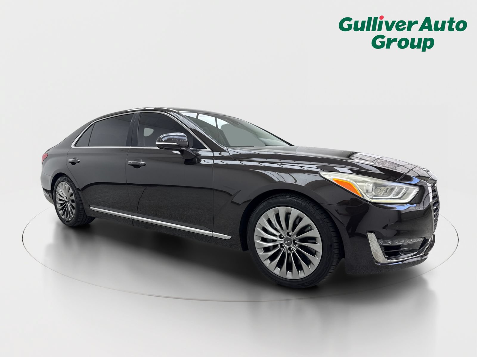 Used 2019 Genesis G90 3.3T Premium RWD image 12