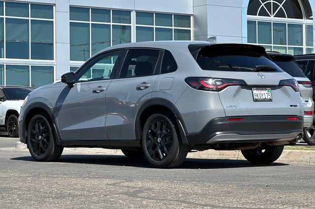 Used 2024 Honda HR-V Sport image 5