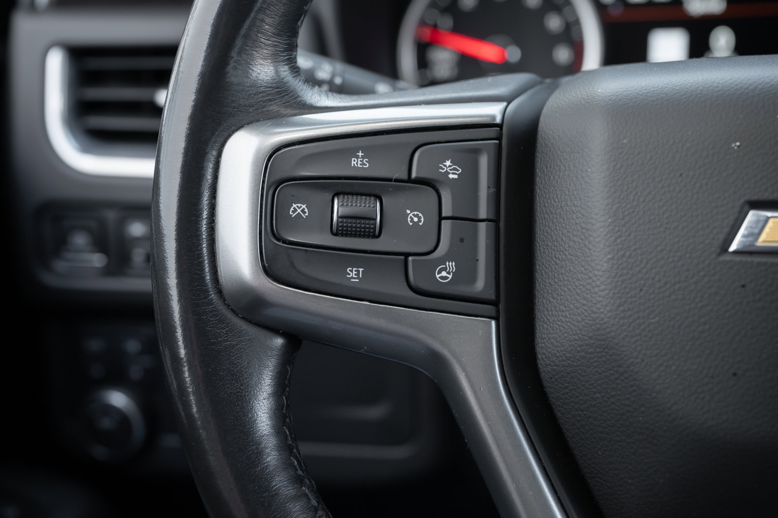 Used 2021 Chevrolet Tahoe Premier image 25