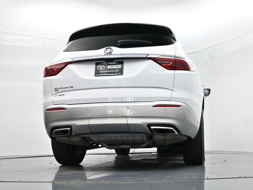 Used 2024 Buick Enclave Premium image 61