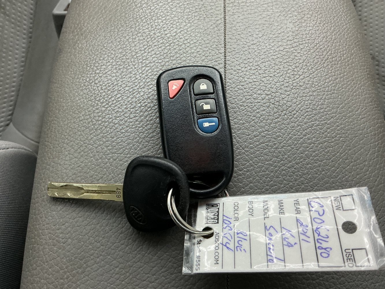 Used 2011 Kia Sorento LX AWD/4WD image 17