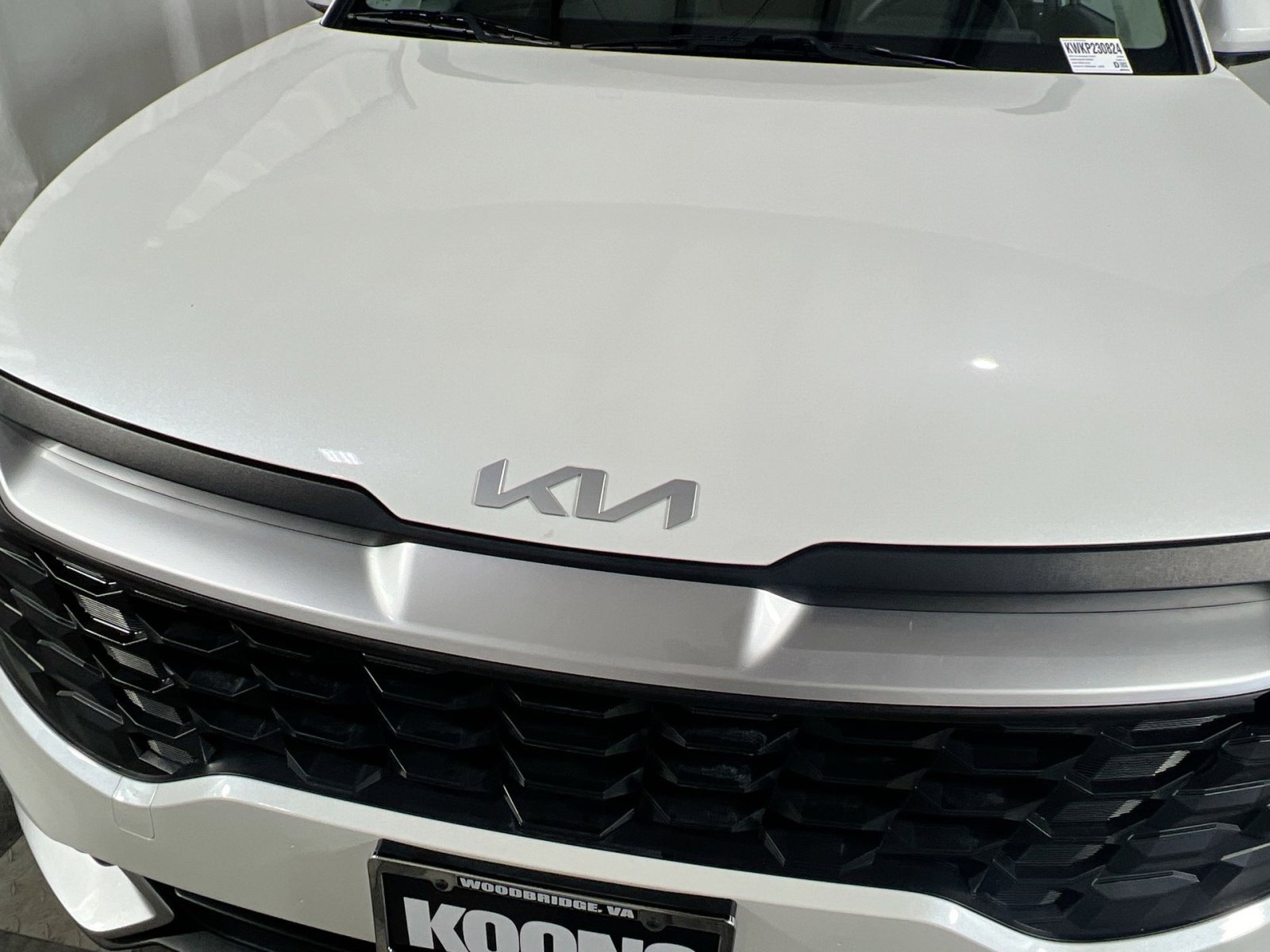 Used 2023 Kia Sportage LX image 8