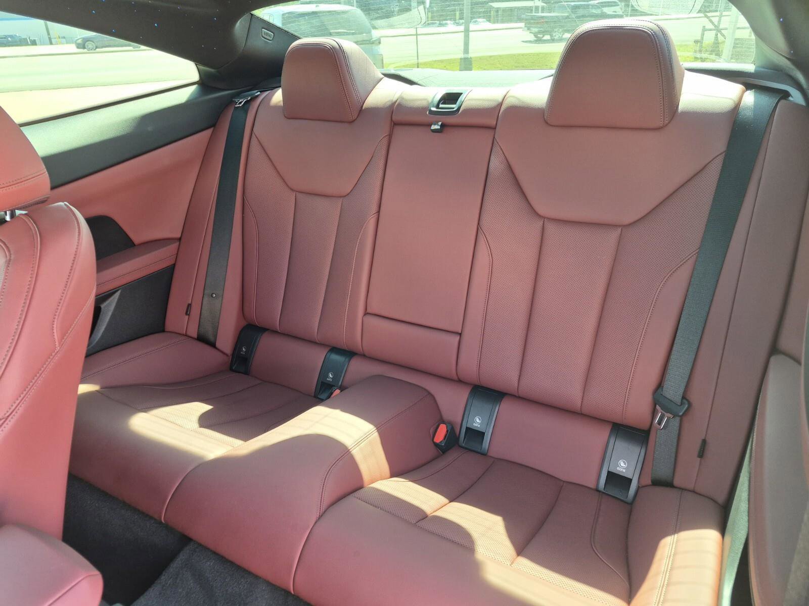 Used 2025 BMW 430i Coupe w/ M Sport Package RWD image 17