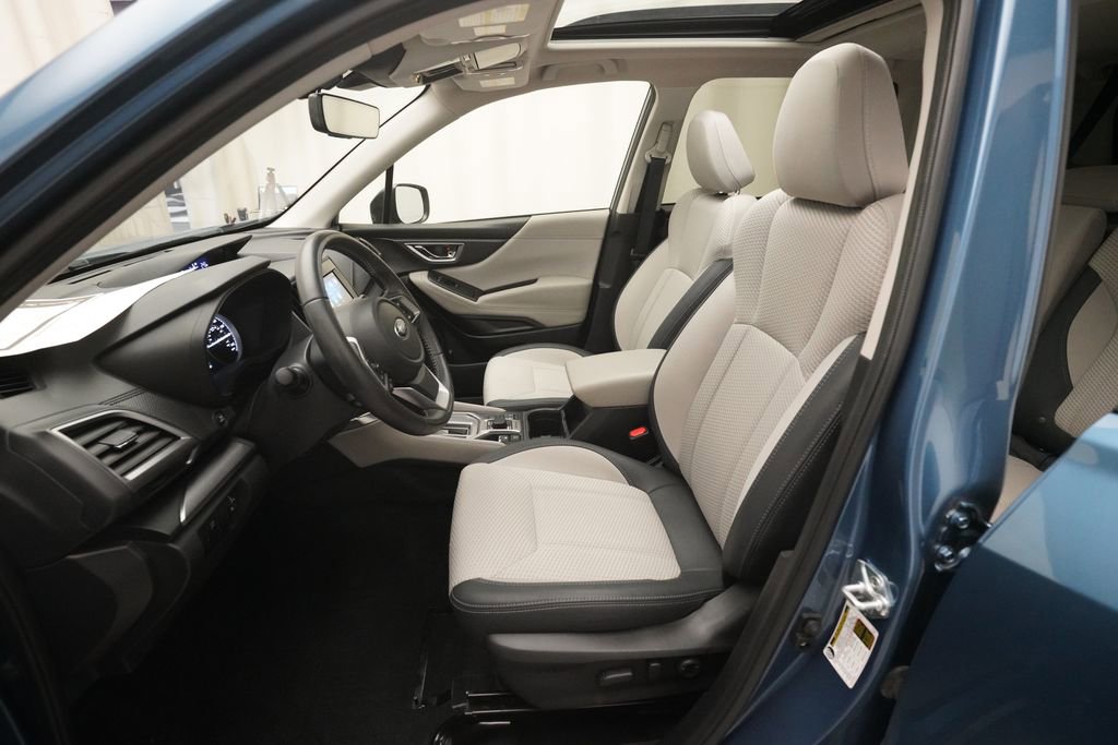 Certified 2024 Subaru Forester Premium AWD/4WD image 8