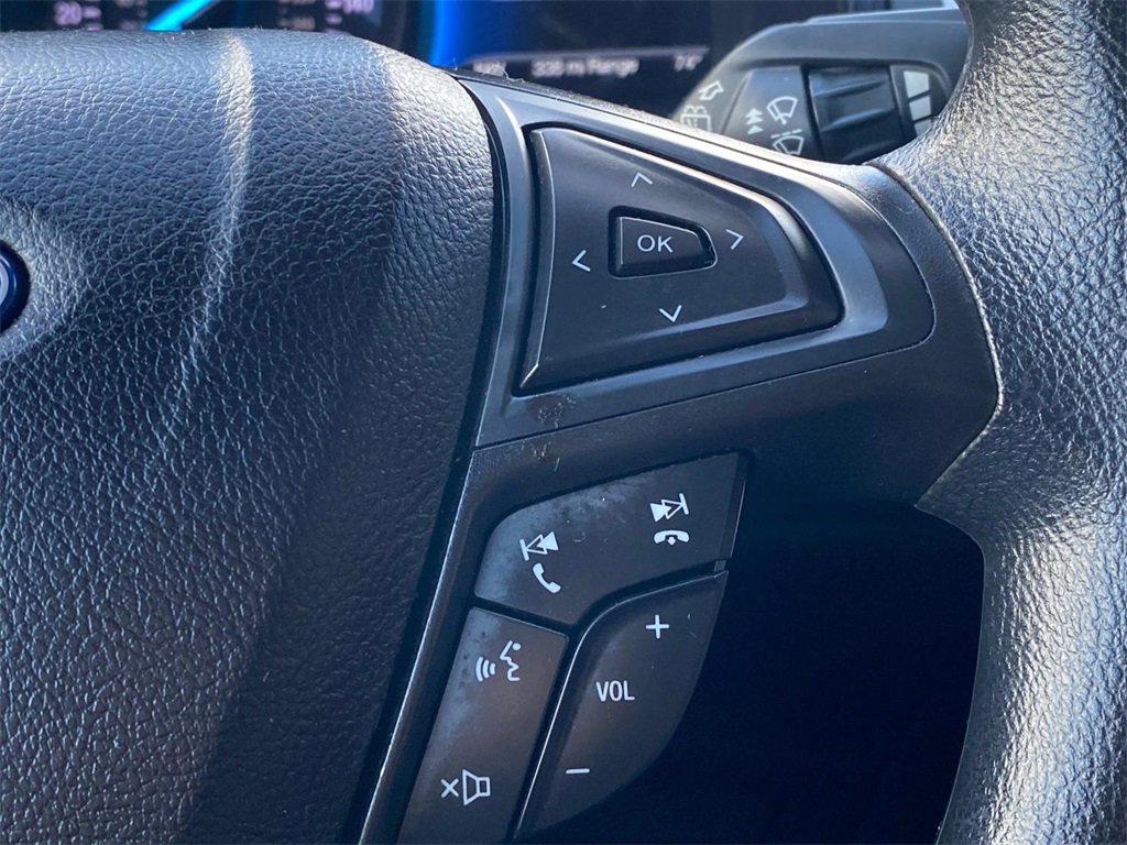 Used 2023 Ford Edge SE image 28