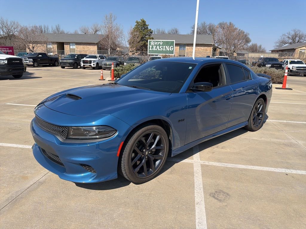 Used 2023 Dodge Charger R/T w/ Blacktop Package image 3