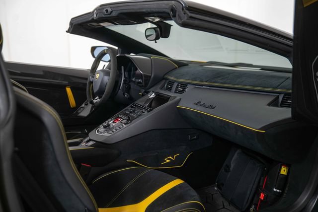 Used 2016 Lamborghini Aventador LP 750-4 Superveloce AWD/4WD image 21