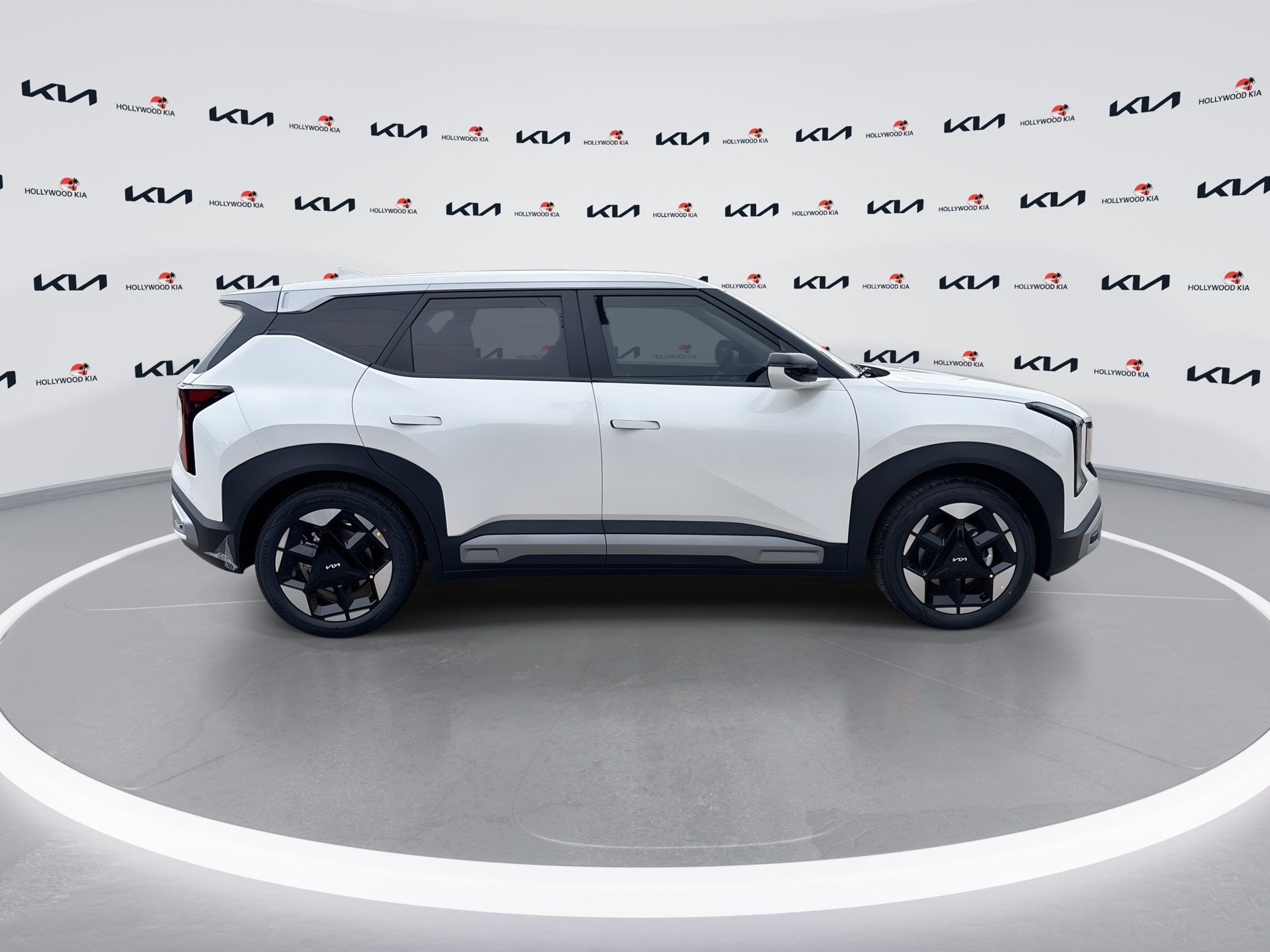 New 2027 Kia Seltos S FWD image 9