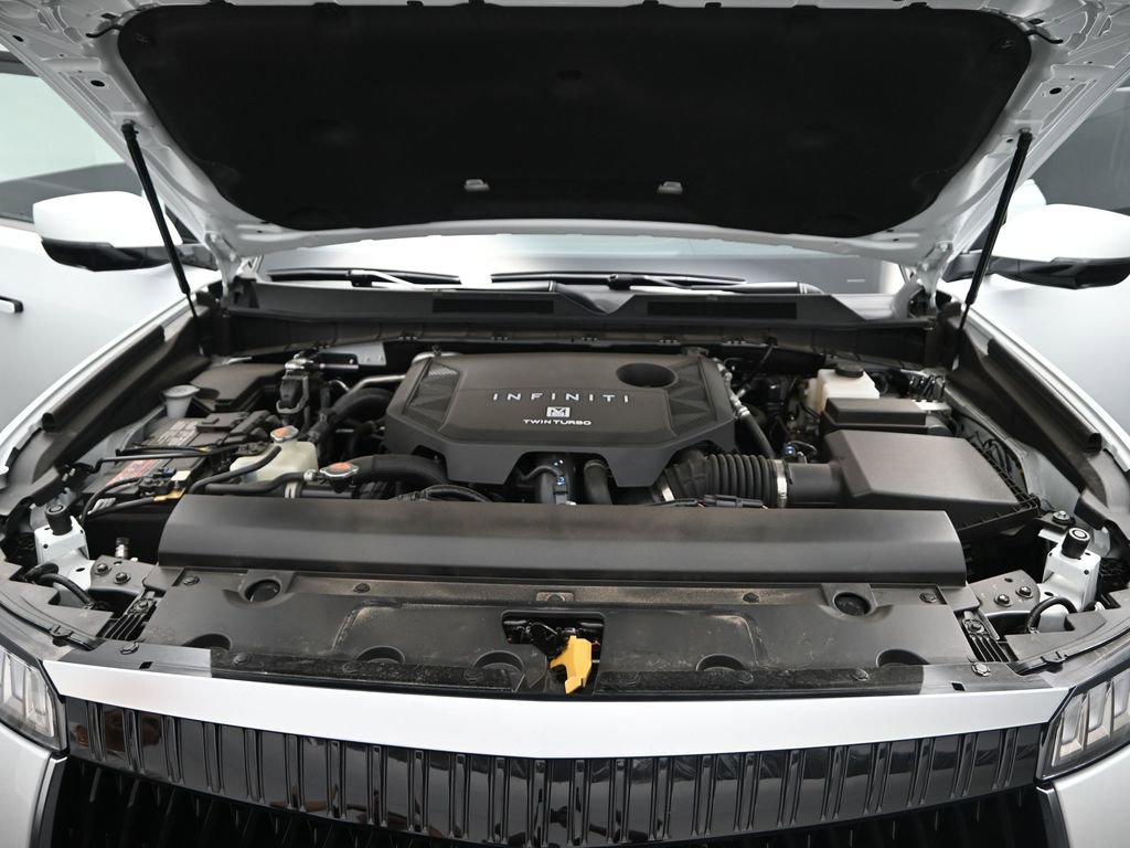 Certified 2025 INFINITI QX80 Pure image 19