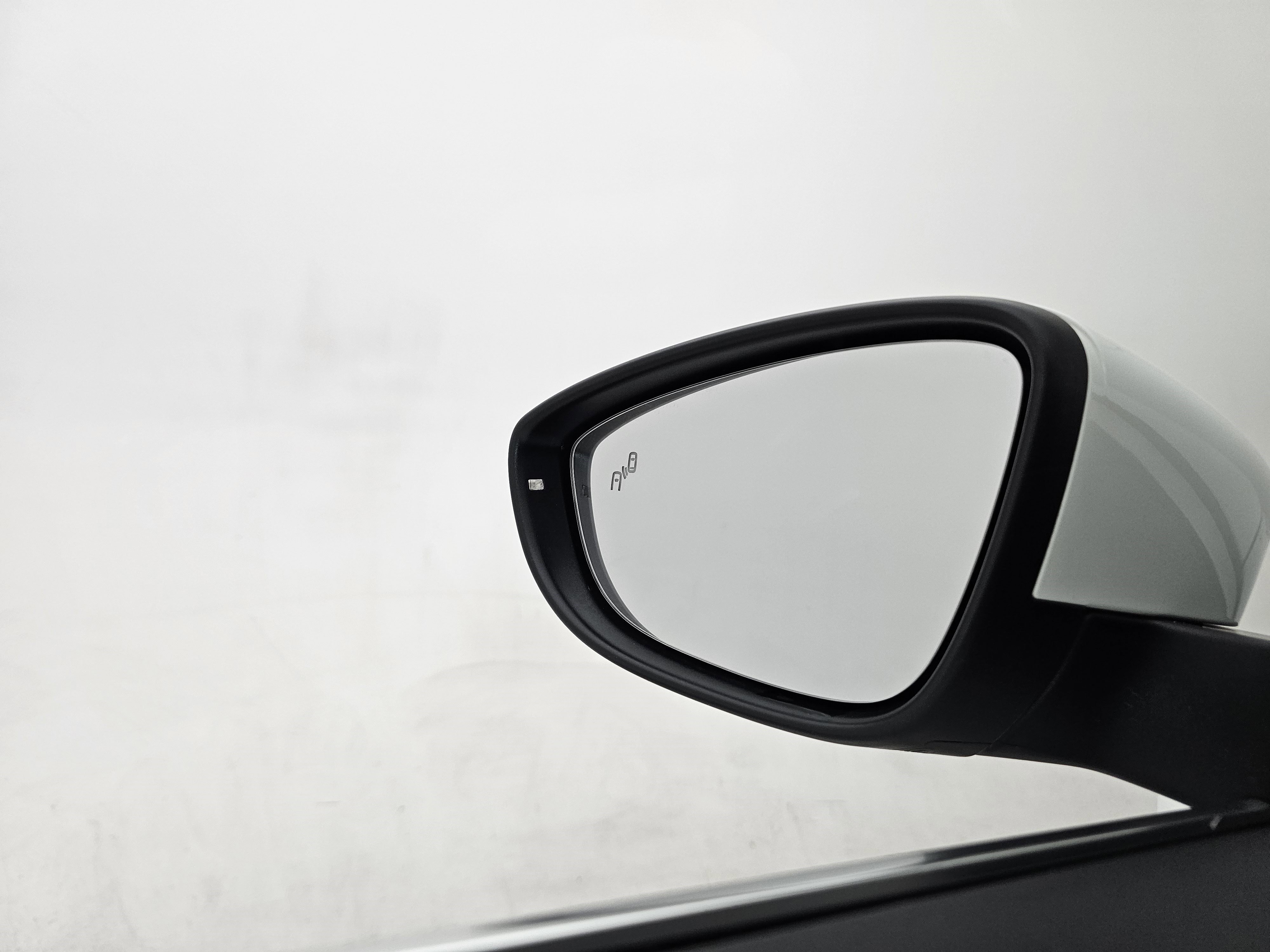 Used 2021 Volkswagen Passat 2.0T SE image 13