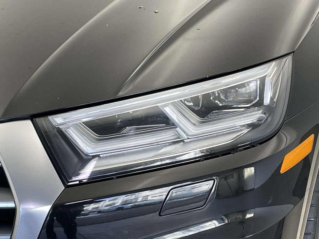 Used 2019 Audi Q5 2.0T Premium Plus w/ Premium Plus Package image 15