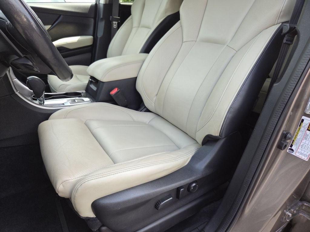 Used 2021 Subaru Ascent Limited w/ Popular Package #2A AWD/4WD image 30