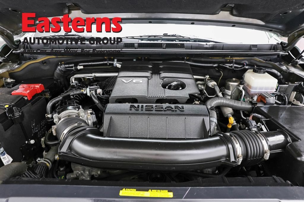 Used 2023 Nissan Frontier PRO-4X AWD/4WD image 7