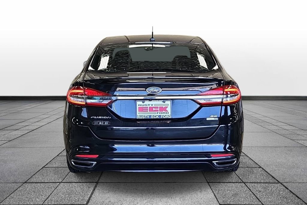 Used 2018 Ford Fusion SE w/ Equipment Group 201A image 5