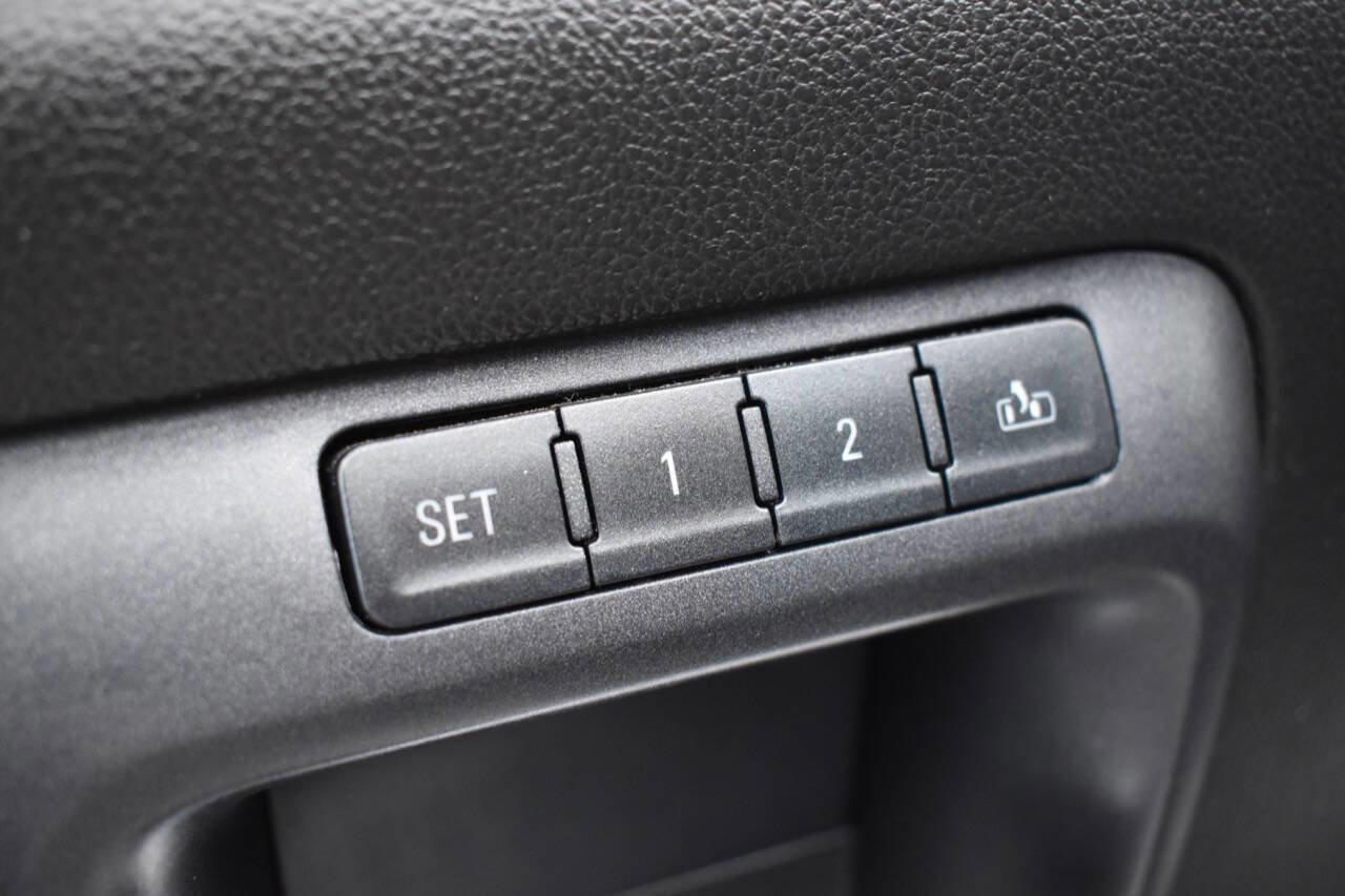 Used 2014 GMC Sierra 1500 SLT image 33