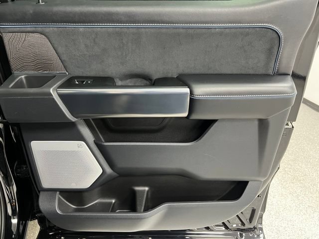 Used 2025 Ford F450 Platinum w/ FX4 Off-Road Package AWD/4WD image 50