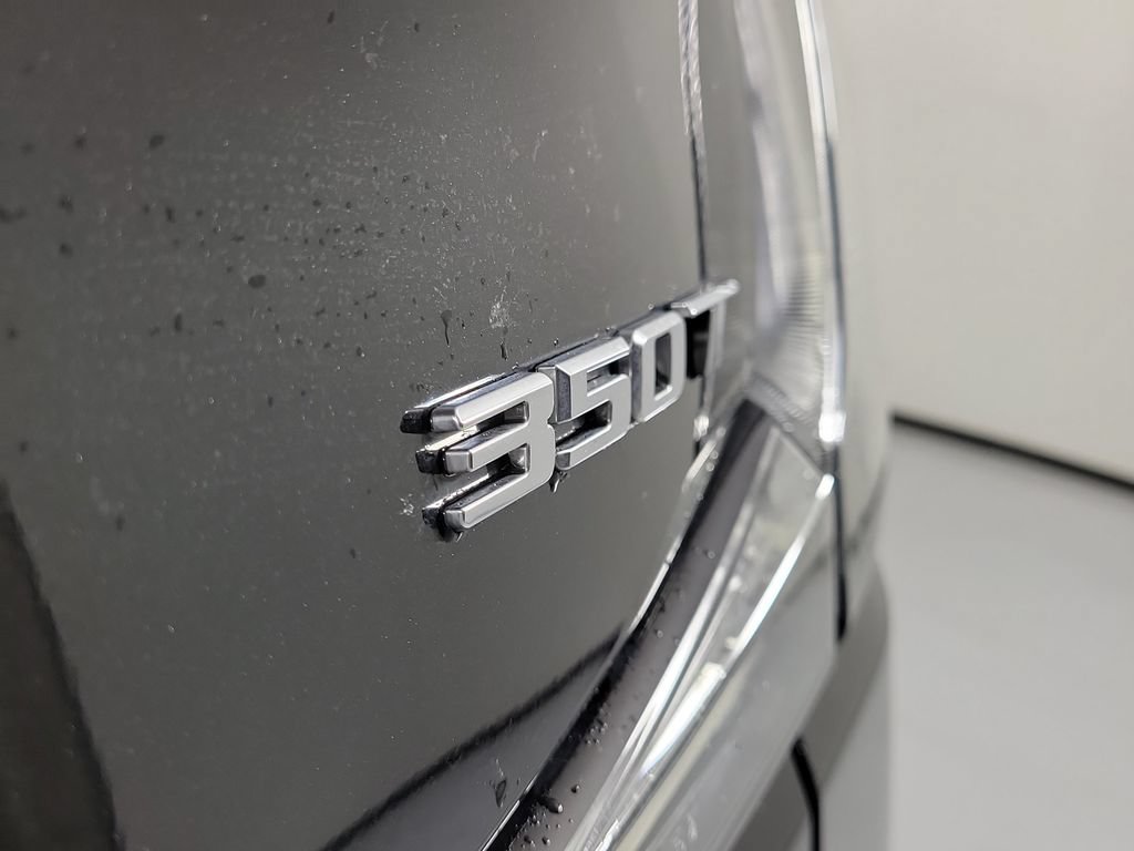 Used 2023 Cadillac XT4 Sport FWD image 6