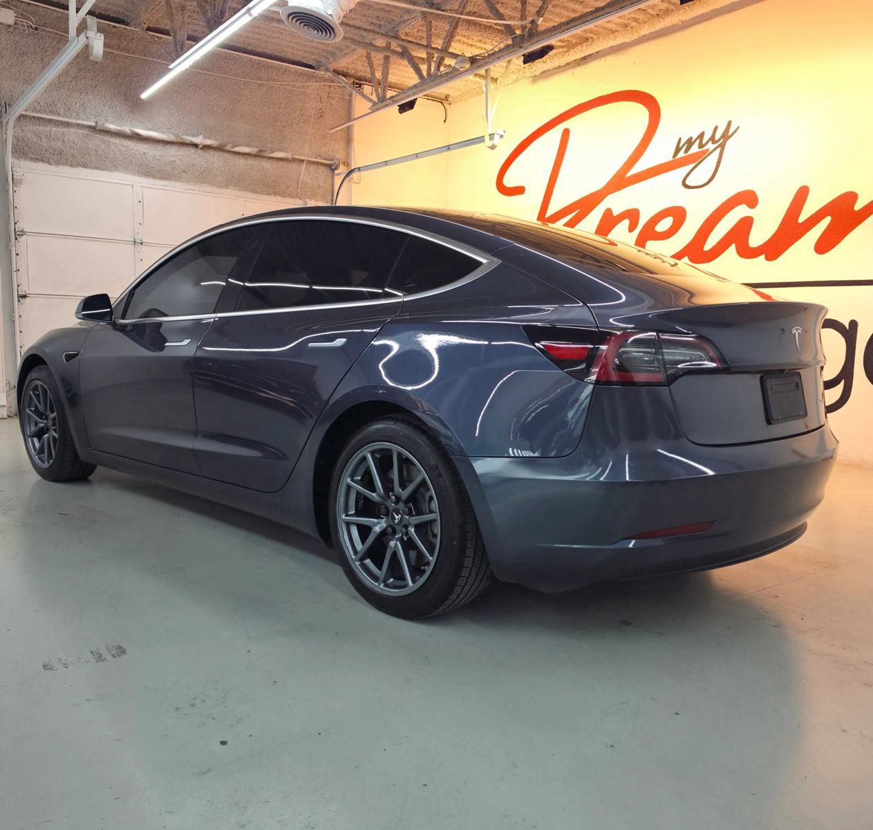 Used 2020 Tesla Model 3 Long Range AWD/4WD image 4