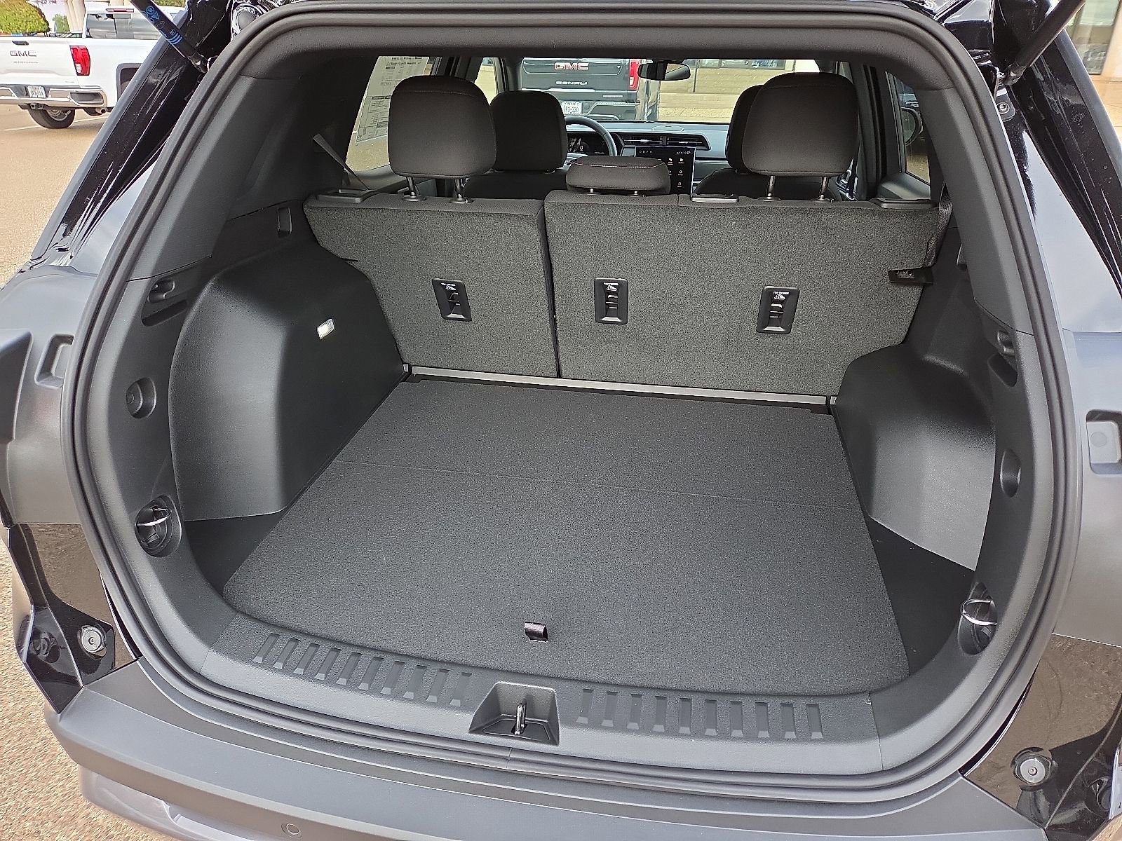 New 2026 GMC Terrain Elevation FWD image 7