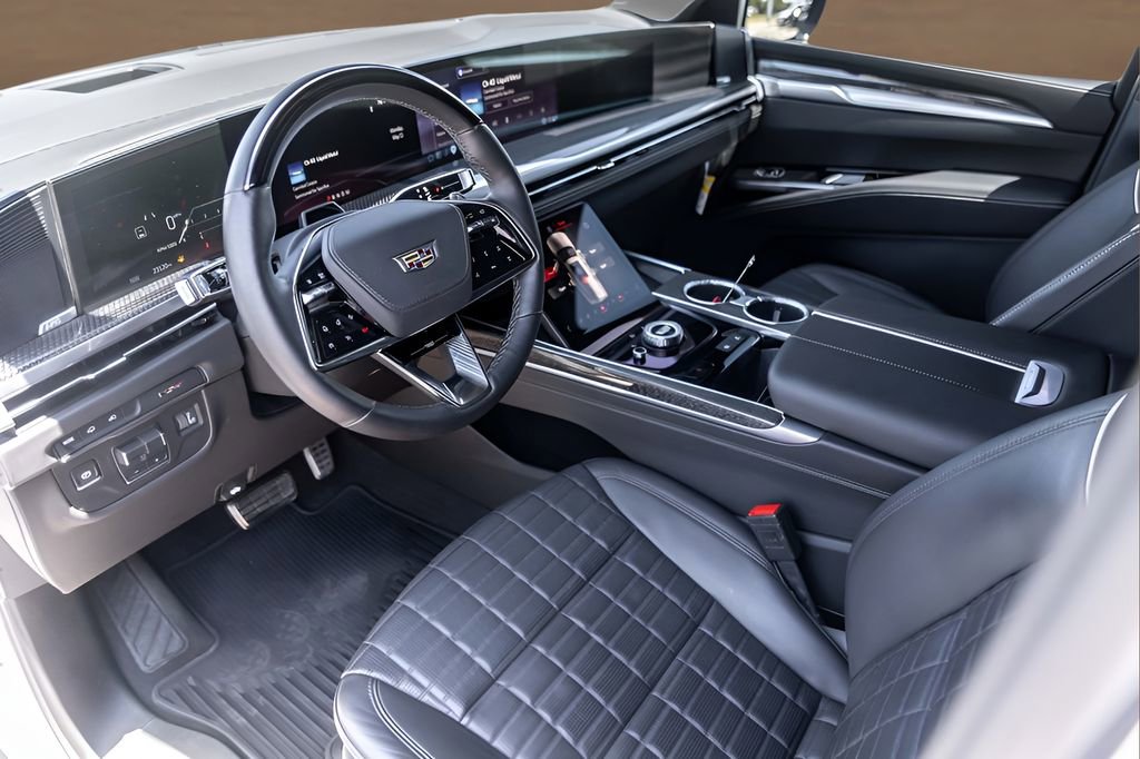 Certified 2025 Cadillac Escalade V AWD/4WD image 10