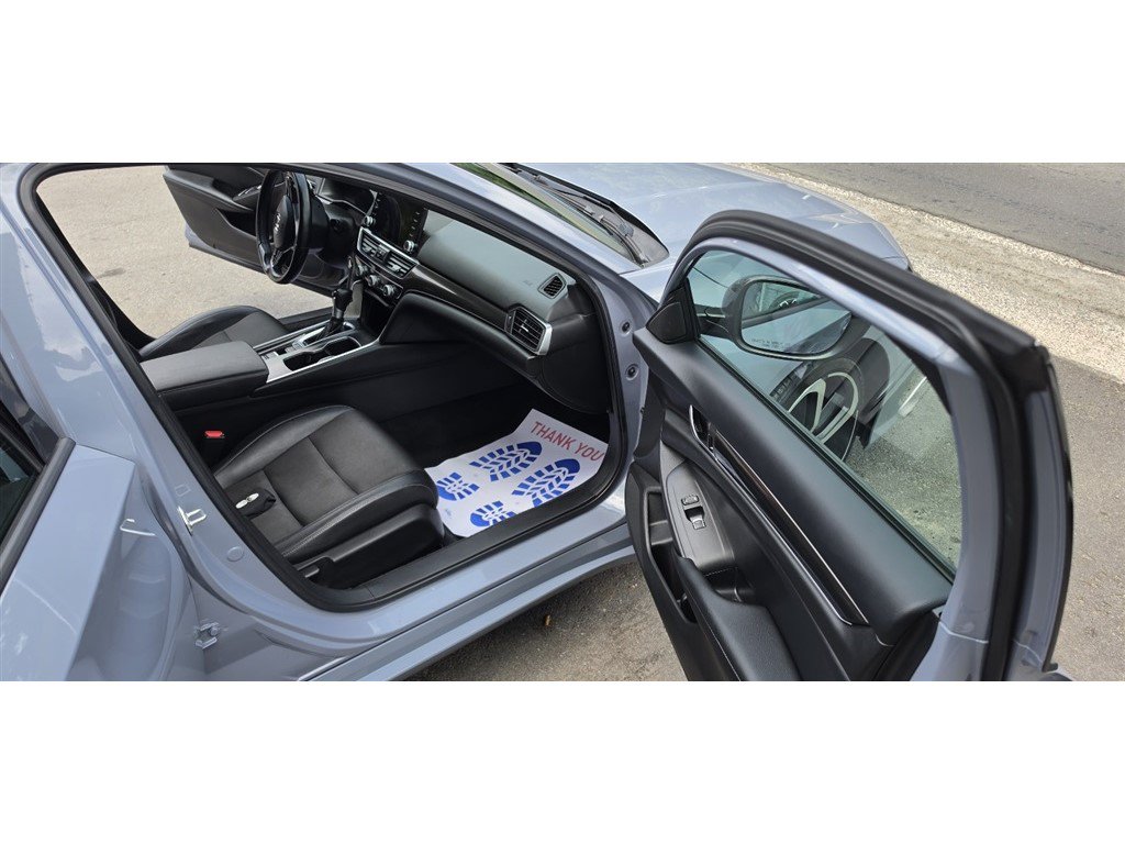 Used 2022 Honda Accord Sport image 9