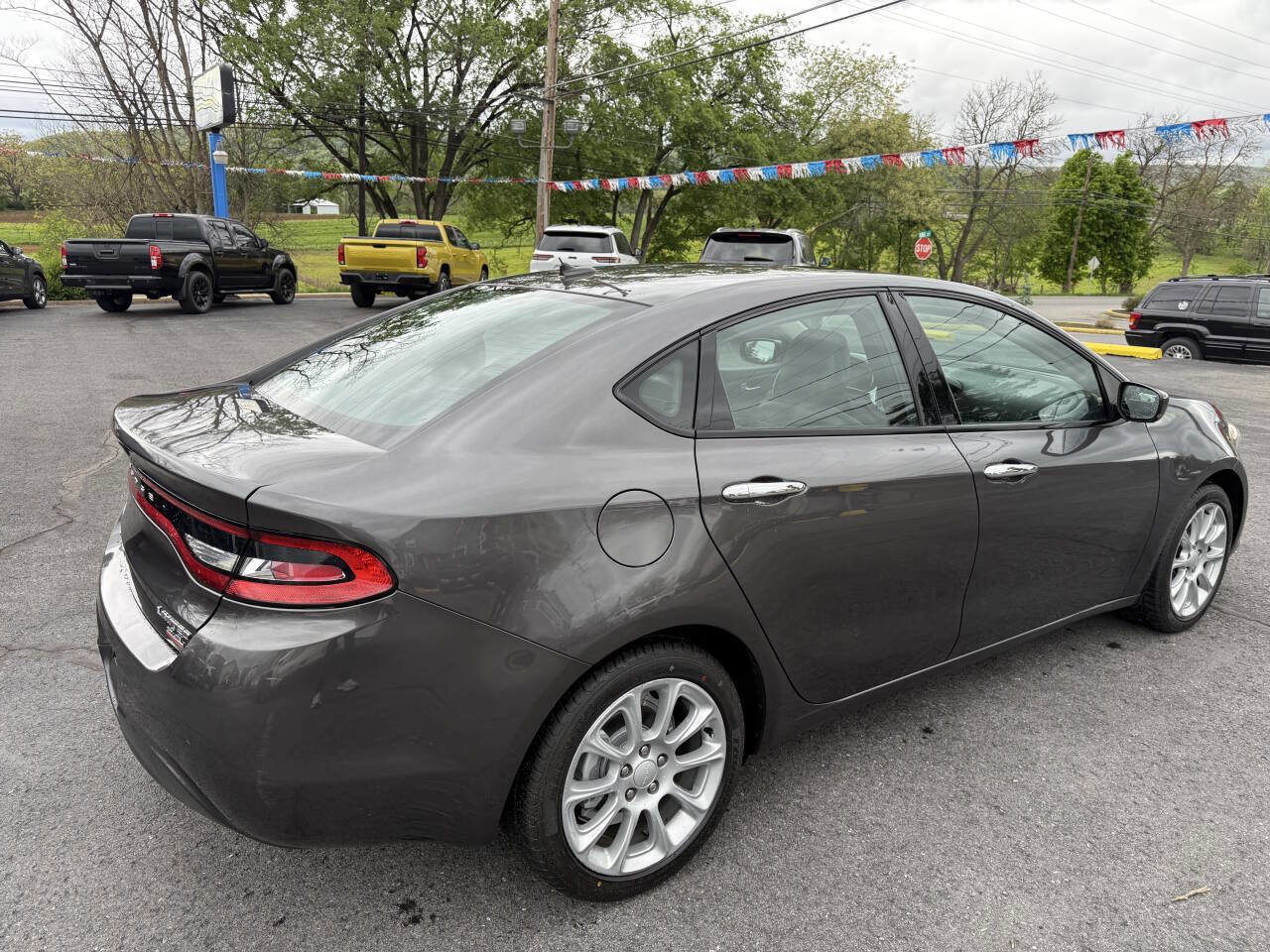 Used 2014 Dodge Dart Limited w/ Technology Group FWD image 6