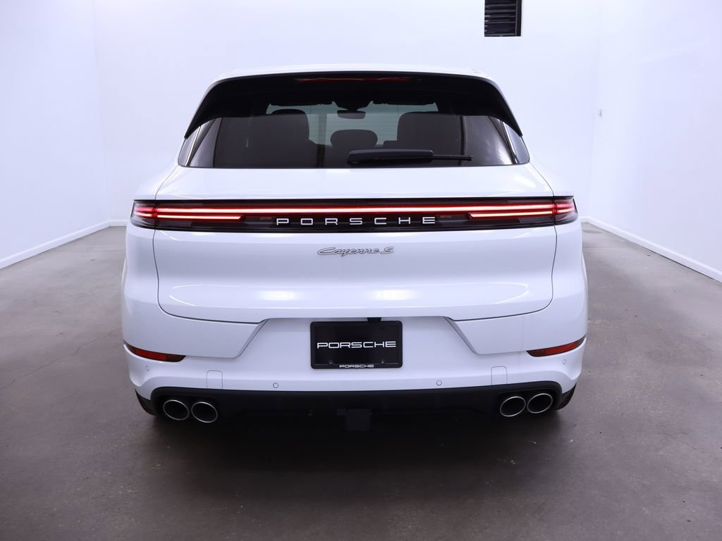 New 2024 Porsche Cayenne S AWD/4WD image 7