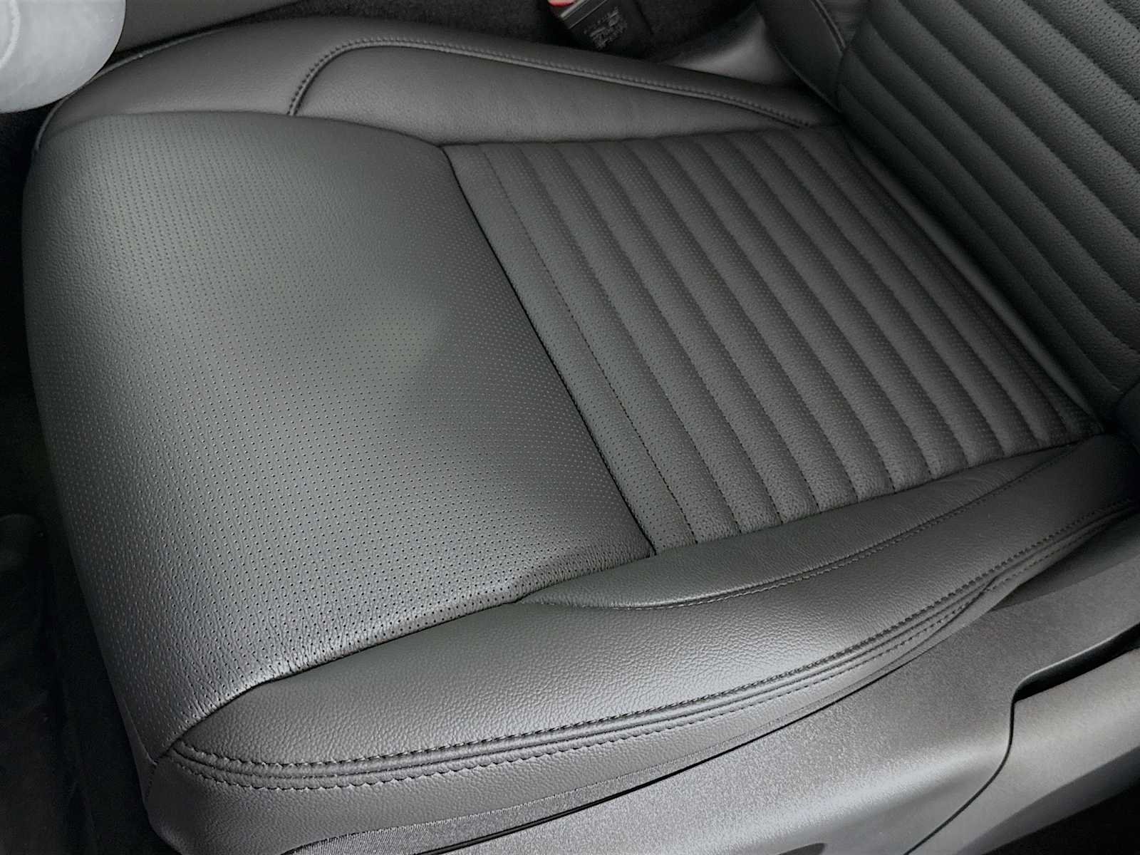 New 2025 Land Rover Discovery Sport S AWD/4WD image 20