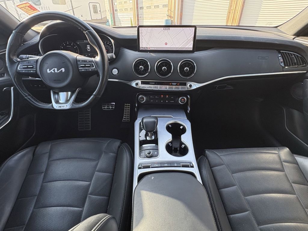Certified 2023 Kia Stinger GT2 image 27