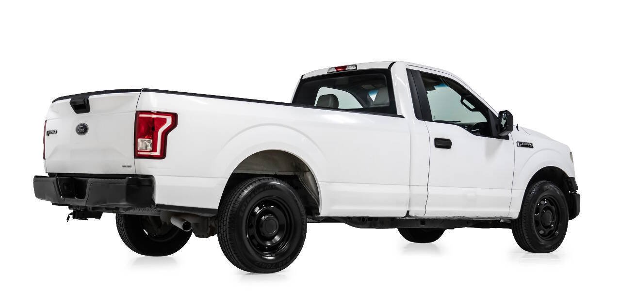 Used 2016 Ford F150 XL w/ Equipment Group 101A Mid RWD image 3