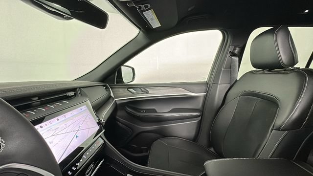 New 2026 Jeep Grand Cherokee Altitude AWD/4WD image 19
