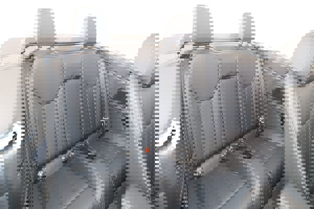 Used 2023 BMW 430i xDrive Convertible w/ Premium Package image 14