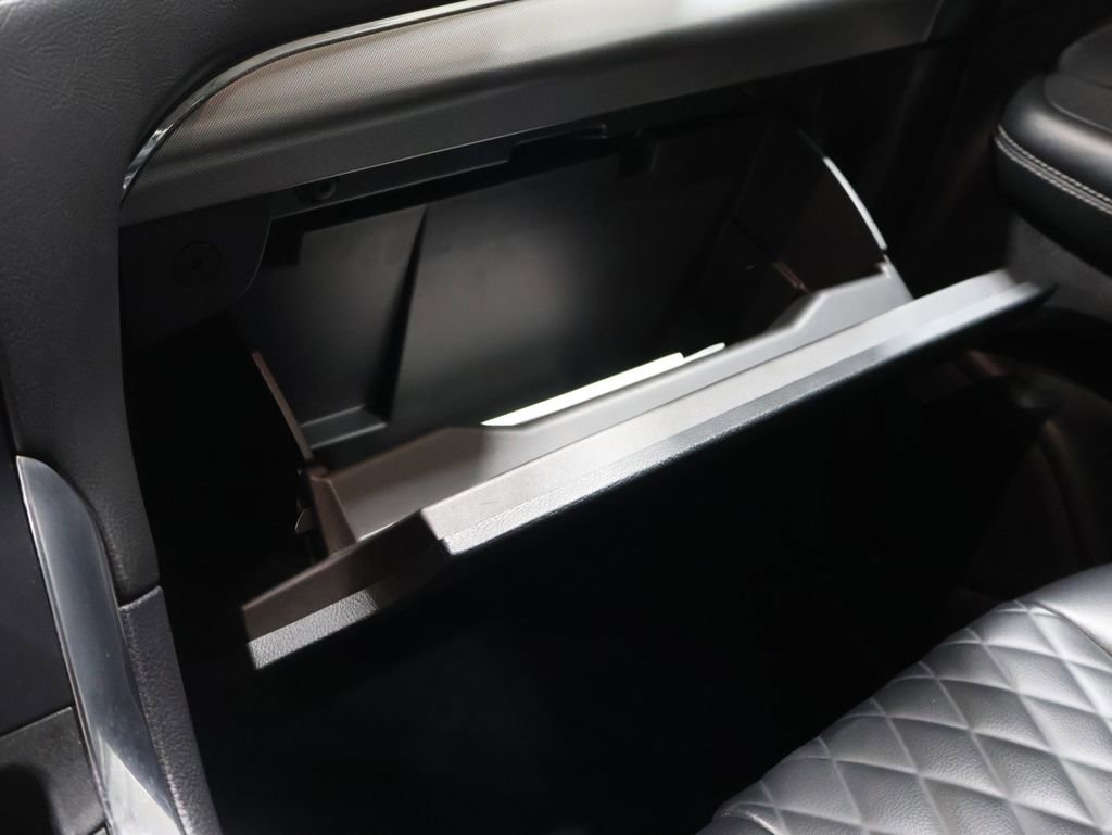 Used 2024 Ford Edge Titanium image 27