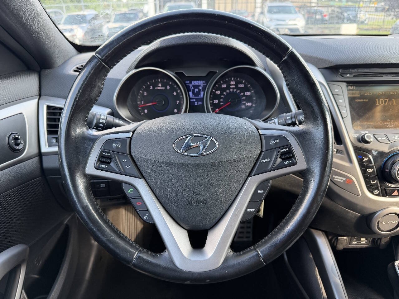 Used 2016 Hyundai Veloster w/ Option Group 02 FWD image 18