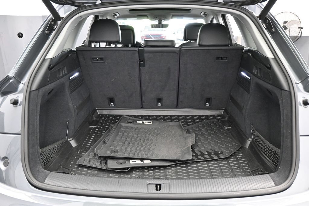Used 2018 Audi Q5 2.0T Premium Plus w/ Premium Plus Package AWD/4WD image 33