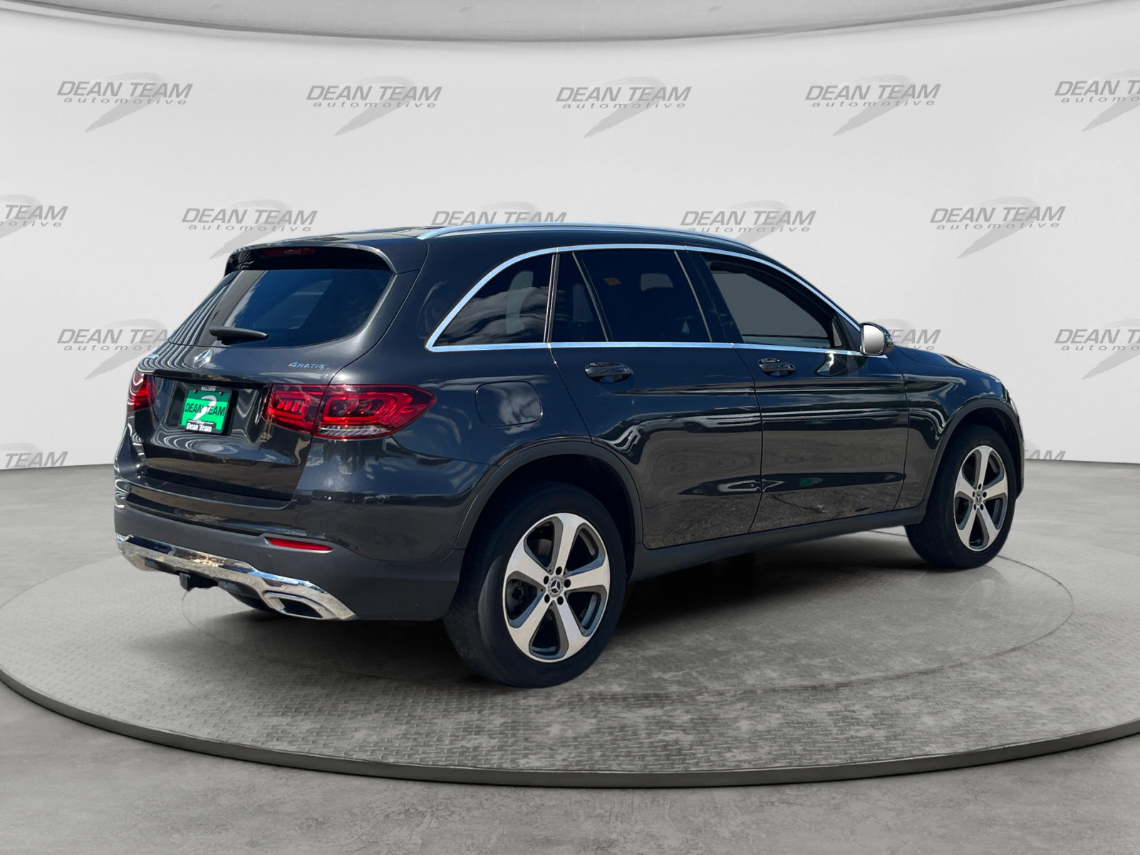 Used 2020 Mercedes-Benz GLC 300 4MATIC image 8