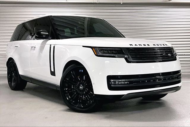 Certified 2024 Land Rover Range Rover SE image 12