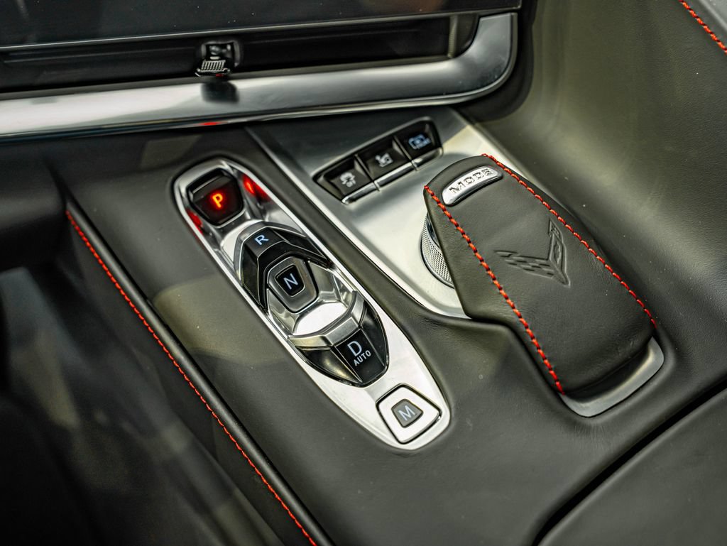 Used 2021 Chevrolet Corvette Stingray Premium Cpe w/ Z51 Performance Package RWD image 41