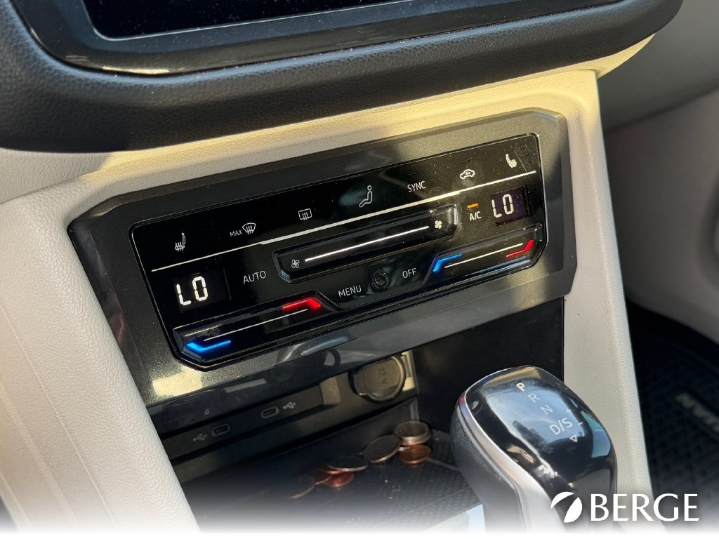Used 2022 Volkswagen Tiguan SE R-Line AWD/4WD image 24