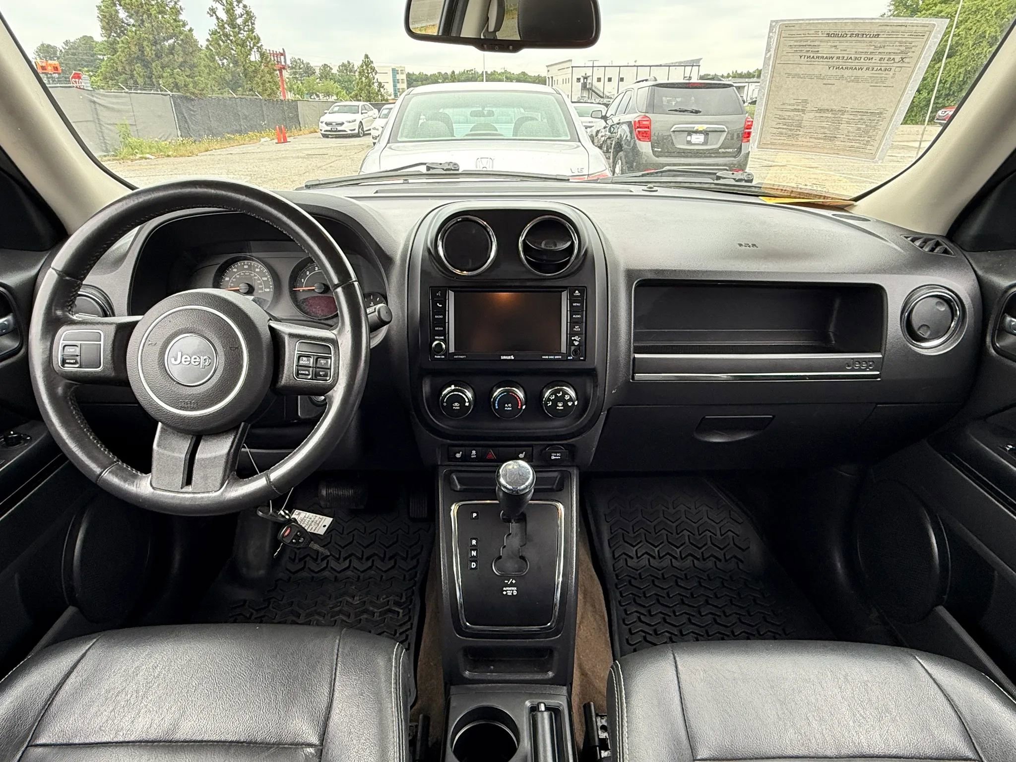 Used 2017 Jeep Patriot High Altitude AWD/4WD image 3