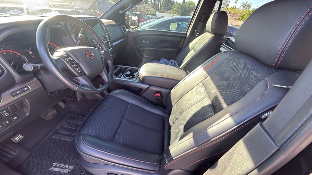 Used 2023 Nissan Titan PRO-4X w/ Off Road Protection Package image 4
