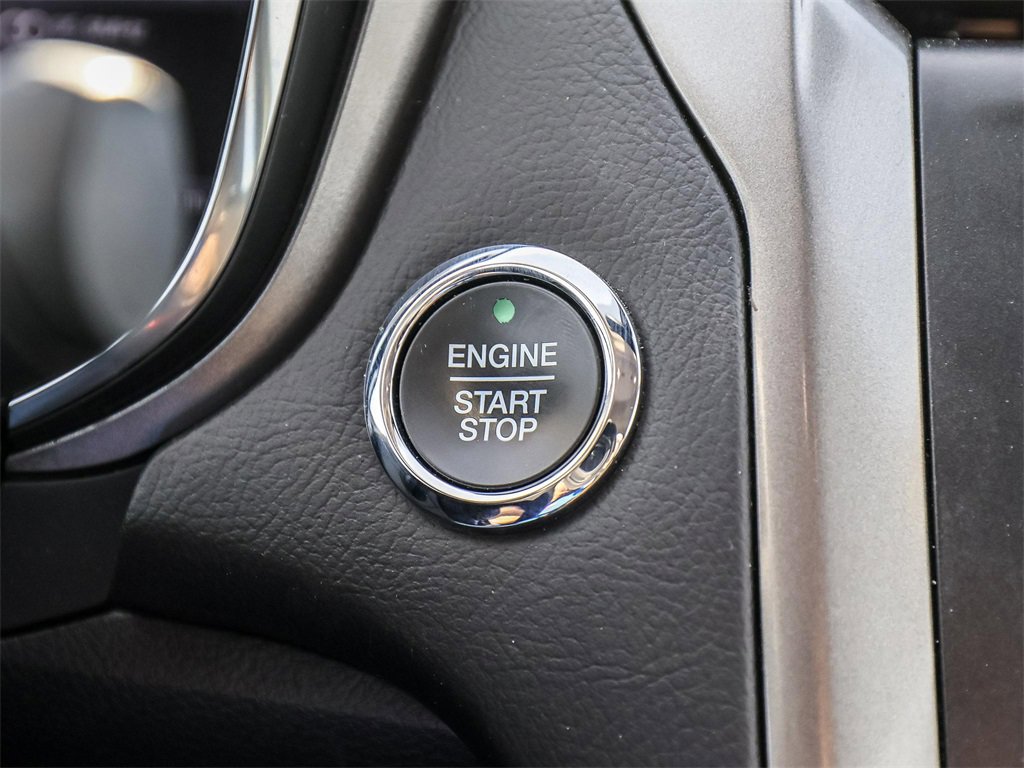 Used 2020 Ford Fusion SE image 27
