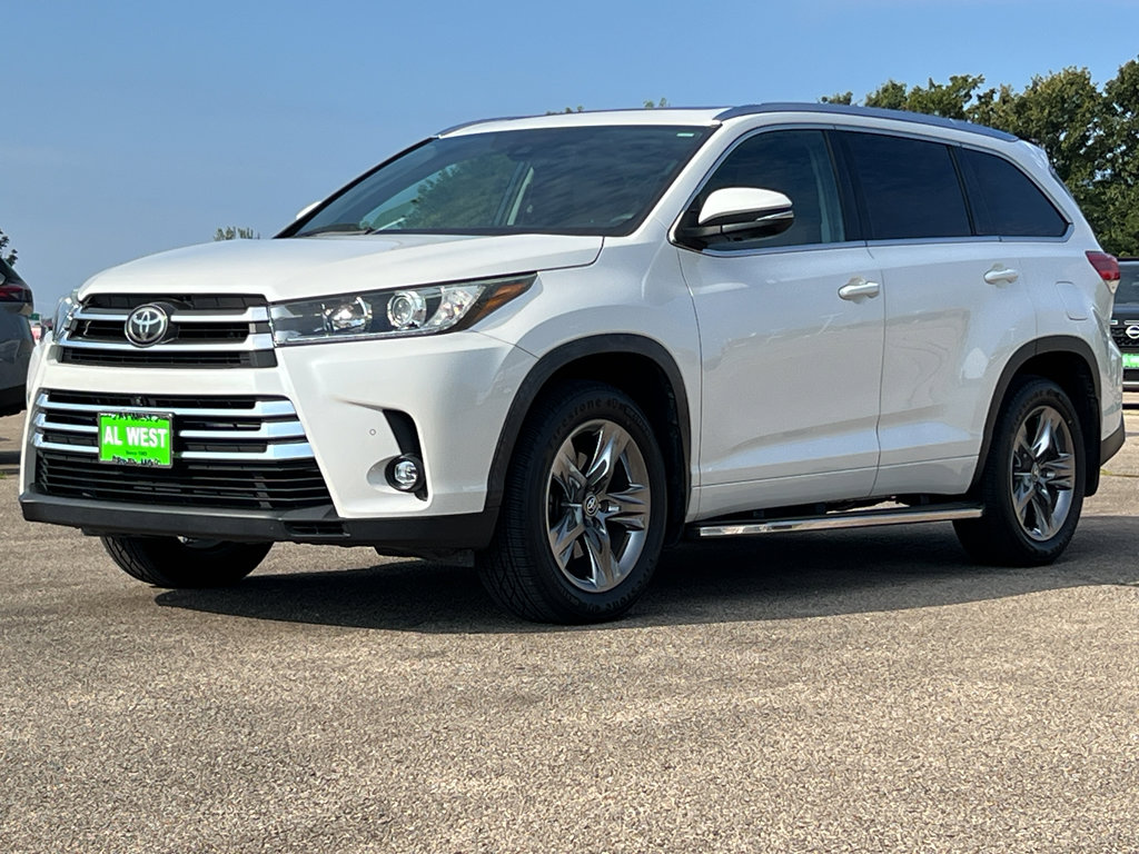 Used 2019 Toyota Highlander Limited Platinum image 3