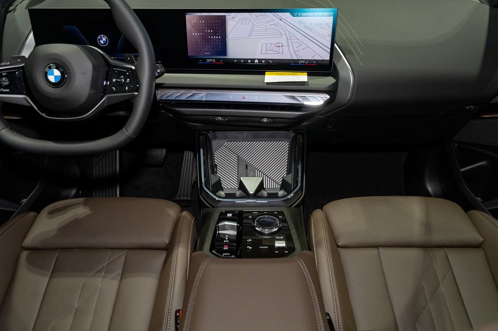 New 2026 BMW X3 xDrive30i w/ Premium Package AWD/4WD image 2