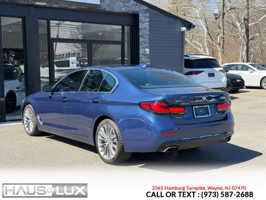Used 2021 BMW 530i xDrive w/ Convenience Package AWD/4WD image 19